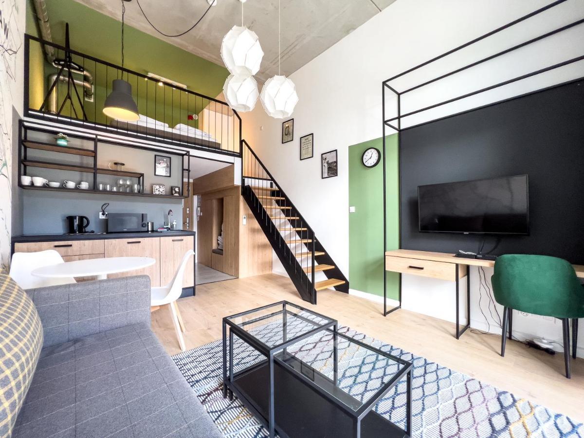 Stylowe Apartamenty Zarembowicza Breslávia Exterior foto