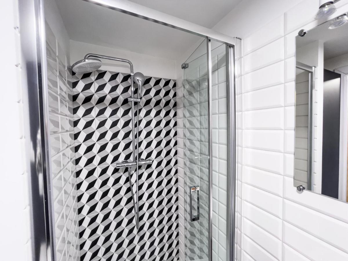 Stylowe Apartamenty Zarembowicza Breslávia Exterior foto