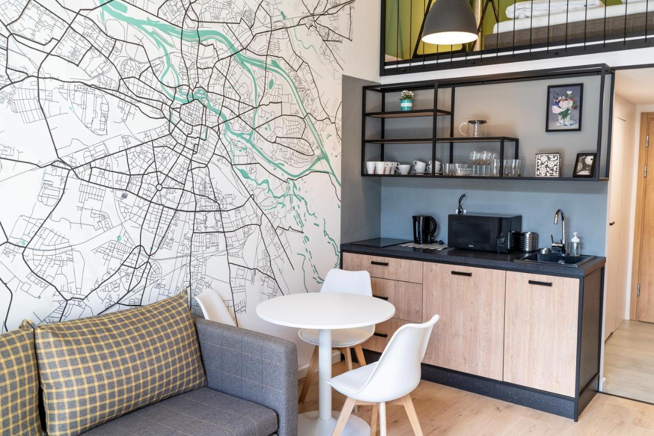 Stylowe Apartamenty Zarembowicza Breslávia Exterior foto